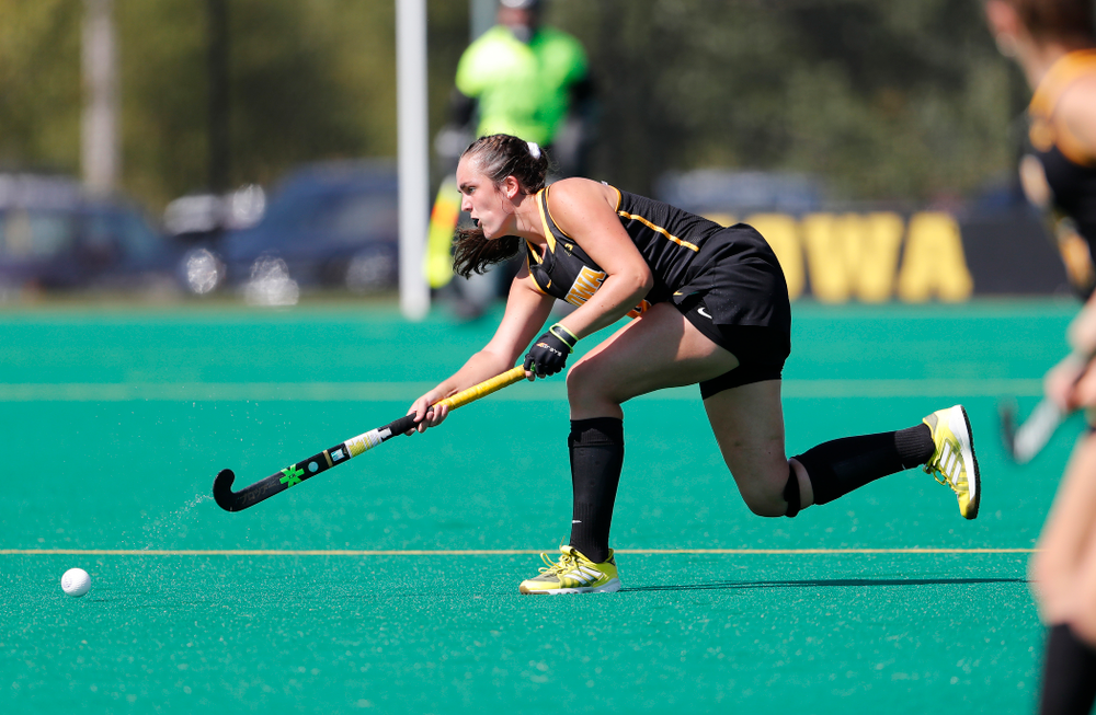 Iowa Hawkeyes Anthe Nijziel (6) against the Penn Quakers Friday, September 14, 2018 at Grant Field. (Brian Ray/hawkeyesports.com)