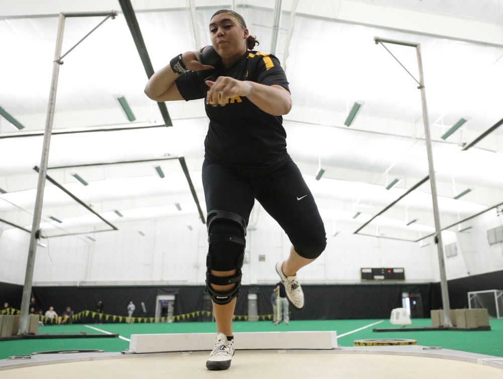 Iowa’s Kat Moody throws in the women’s shot put event during the Larry Wieczorek Invitational at the Hawkeye Tennis and Recreation Complex in Iowa City on Friday, January 17, 2020. (Stephen Mally/hawkeyesports.com)
