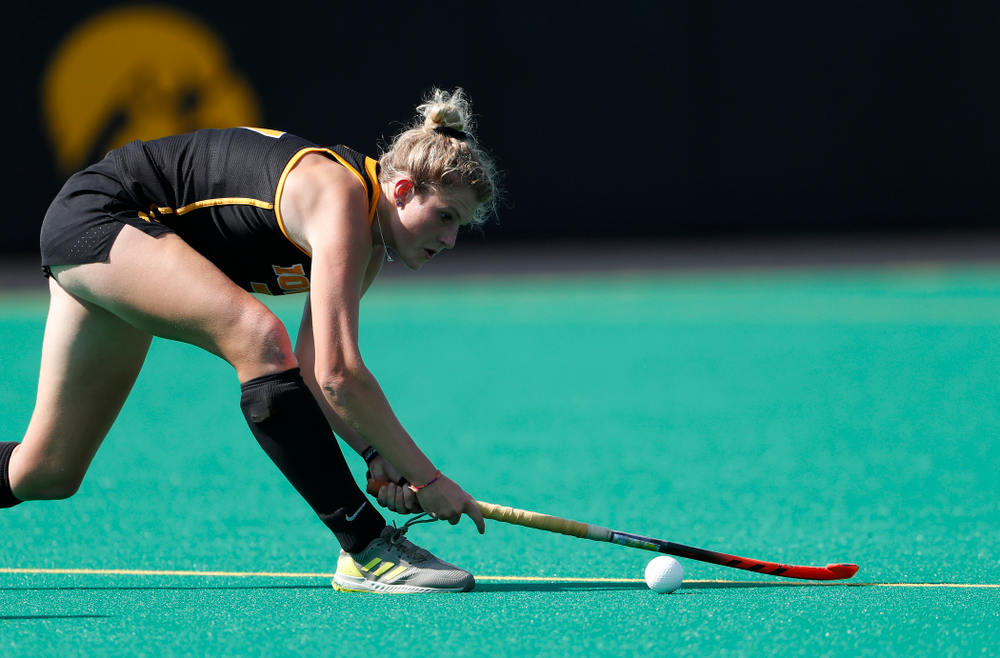 Iowa Hawkeyes Ellie Holley (7) against the Penn Quakers Friday, September 14, 2018 at Grant Field. (Brian Ray/hawkeyesports.com)