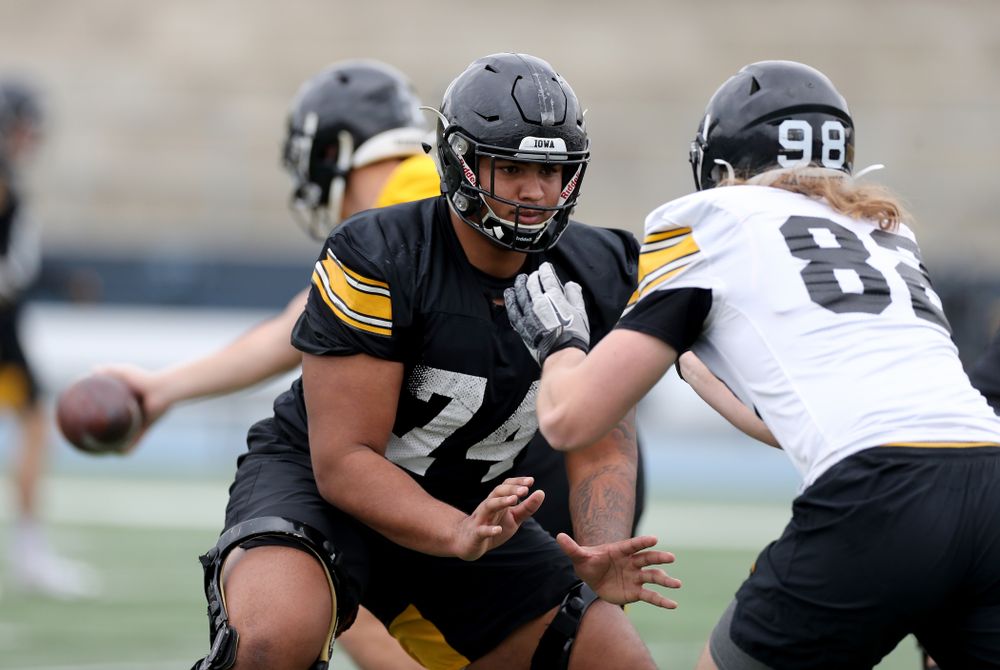 Iowa Hawkeyes offensive lineman Tristan Wirfs (74) during practice Sunday, December 22, 2019 at Mesa College in San Diego. (Brian Ray/hawkeyesports.com)