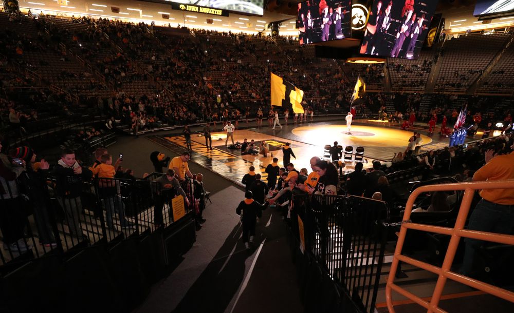 The Iowa Hawkeyes take the mat for their meet against the Indiana Hoosiers Friday, February 15, 2019 at Carver-Hawkeye Arena. (Brian Ray/hawkeyesports.com)
