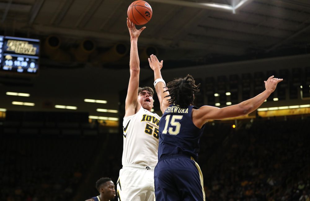 Iowa Hawkeyes forward Luka Garza (55) against the Pitt Panthers Tuesday, November 27, 2018 at Carver-Hawkeye Arena. (Brian Ray/hawkeyesports.com)