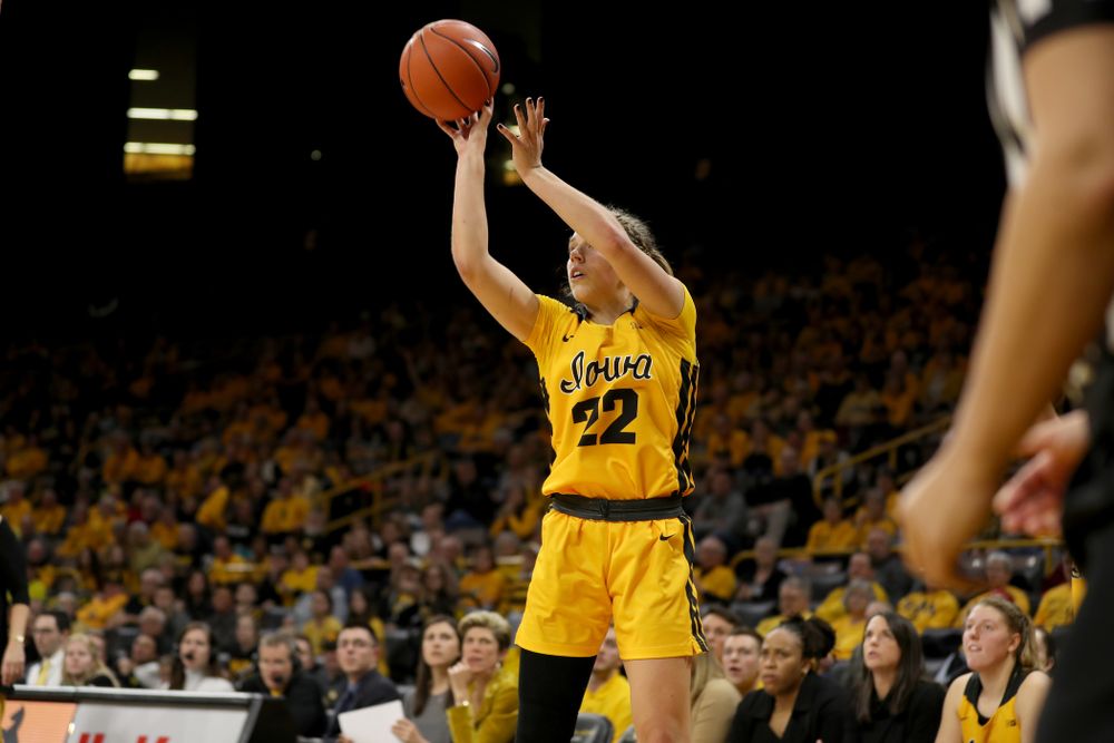 Iowa Hawkeyes guard Kathleen Doyle (22) against the Maryland Terrapins Thursday, January 9, 2020 at Carver-Hawkeye Arena. (Brian Ray/hawkeyesports.com)
