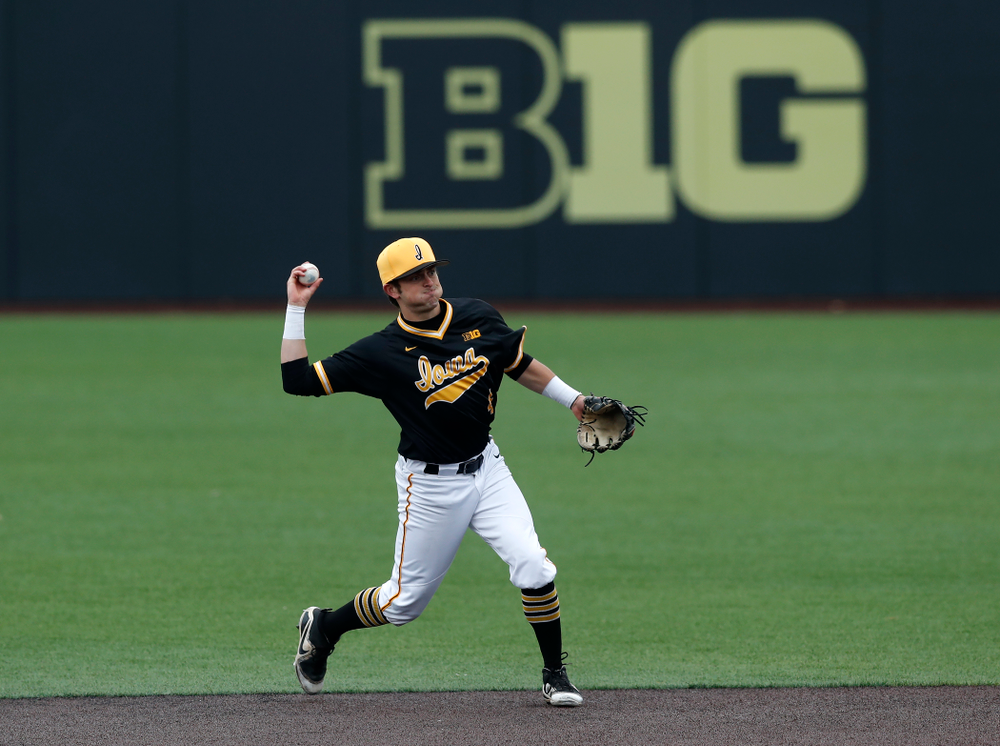 Iowa Hawkeyes infielder Mitchell Boe (4) against the Bradley Braves Wednesday, March 28, 2018 at Duane Banks Field. (Brian Ray/hawkeyesports.com)
