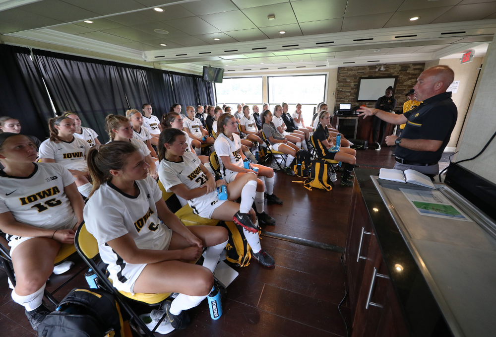 Iowa Hawkeyes head coach Dave DiIanni talks to the team during halftime of a 6-1 win over Northern Iowa Sunday, August 25, 2019 at the Iowa Soccer Complex. (Brian Ray/hawkeyesports.com)