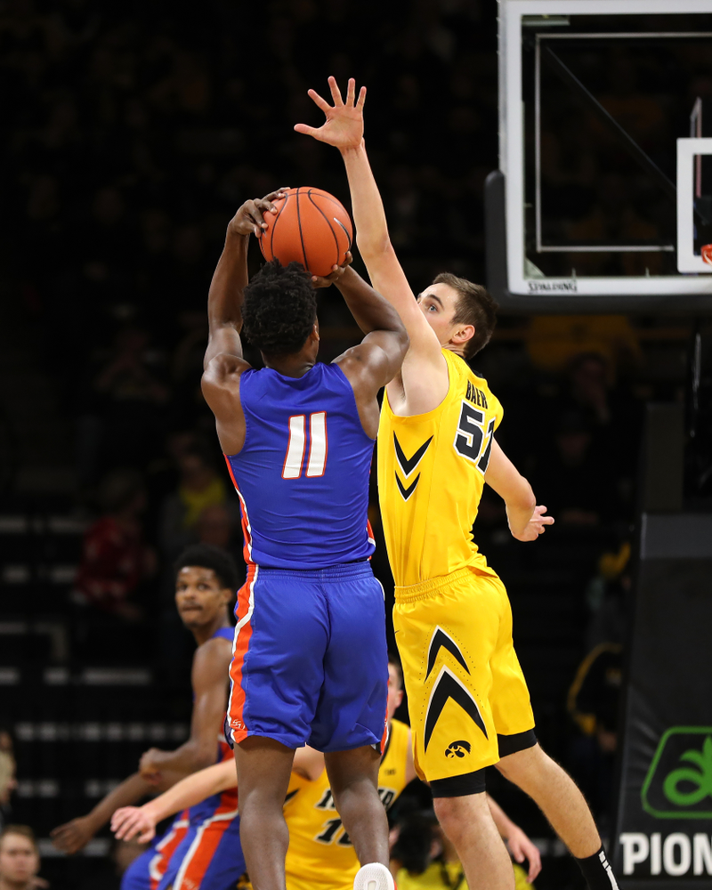 Iowa Hawkeyes forward Nicholas Baer (51) against the Savannah State Tigers Saturday, December 22, 2018 at Carver-Hawkeye Arena. (Brian Ray/hawkeyesports.com)