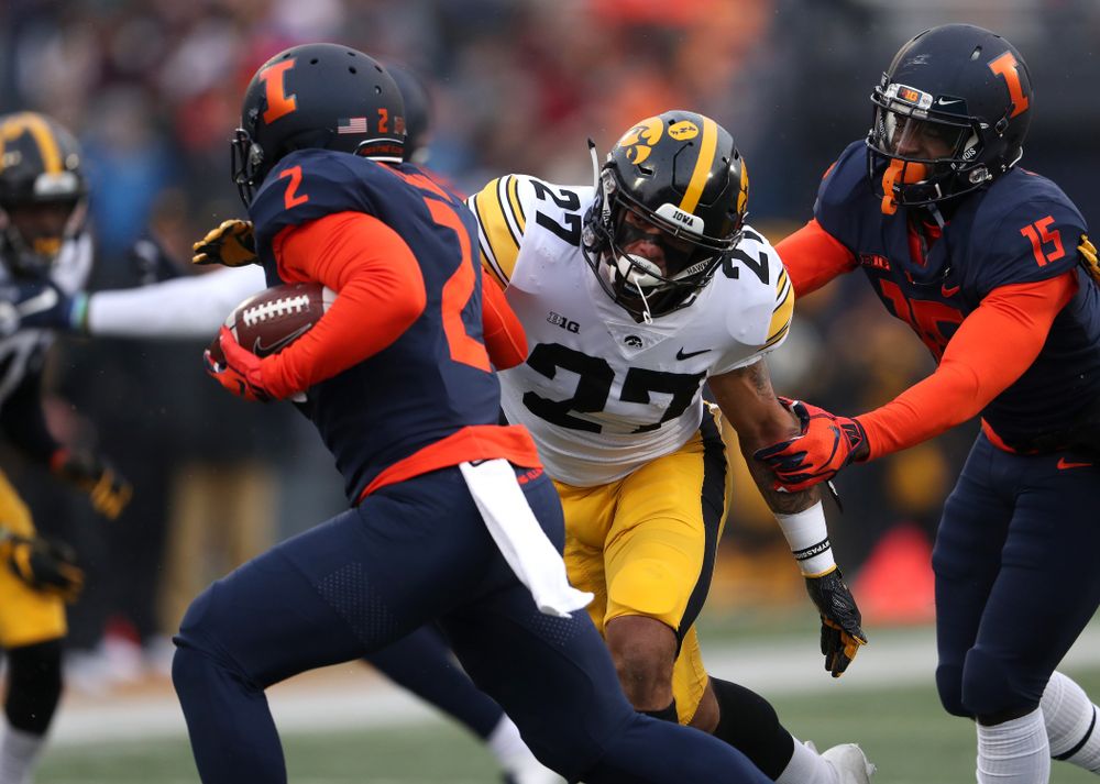 Iowa Hawkeyes defensive back Amani Hooker (27) against the Illinois Fighting Illini Saturday, November 17, 2018 at Memorial Stadium in Champaign, Ill. (Brian Ray/hawkeyesports.com)
