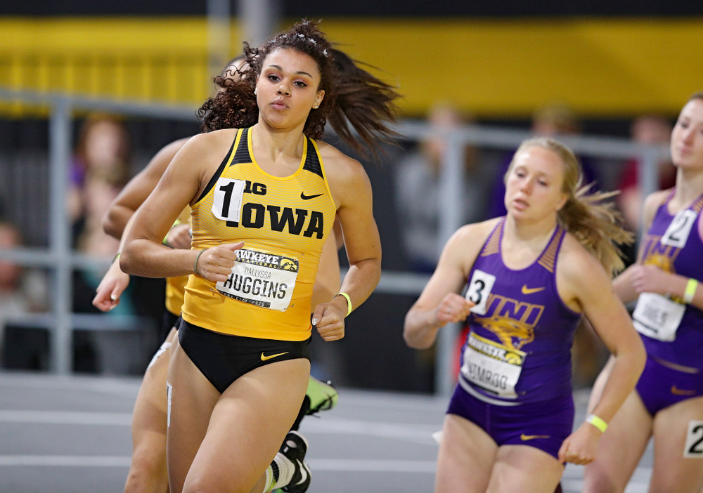 Iowa’s Dallyssa Huggins runs the women’s 600 meter run event during the Hawkeye Invitational at the Recreation Building in Iowa City on Saturday, January 11, 2020. (Stephen Mally/hawkeyesports.com)