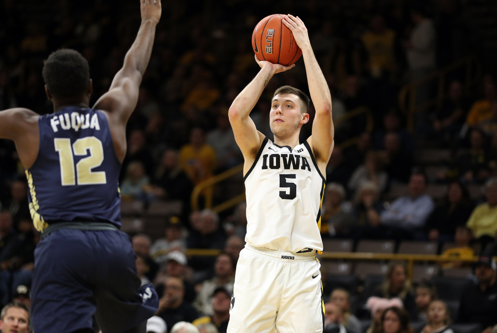 Iowa Hawkeyes guard CJ Fredrick (5) against Oral Roberts Friday, November 15, 2019 at Carver-Hawkeye Arena. (Brian Ray/hawkeyesports.com)