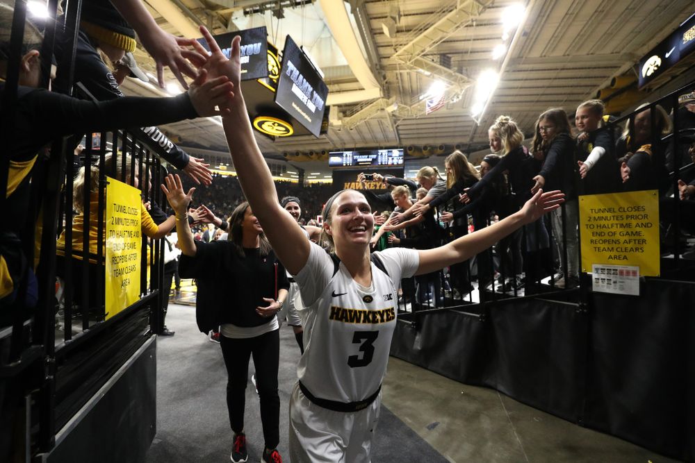 Iowa Hawkeyes guard Makenzie Meyer (3) against the Purdue Boilermakers Sunday, January 27, 2019 at Carver-Hawkeye Arena. (Brian Ray/hawkeyesports.com)