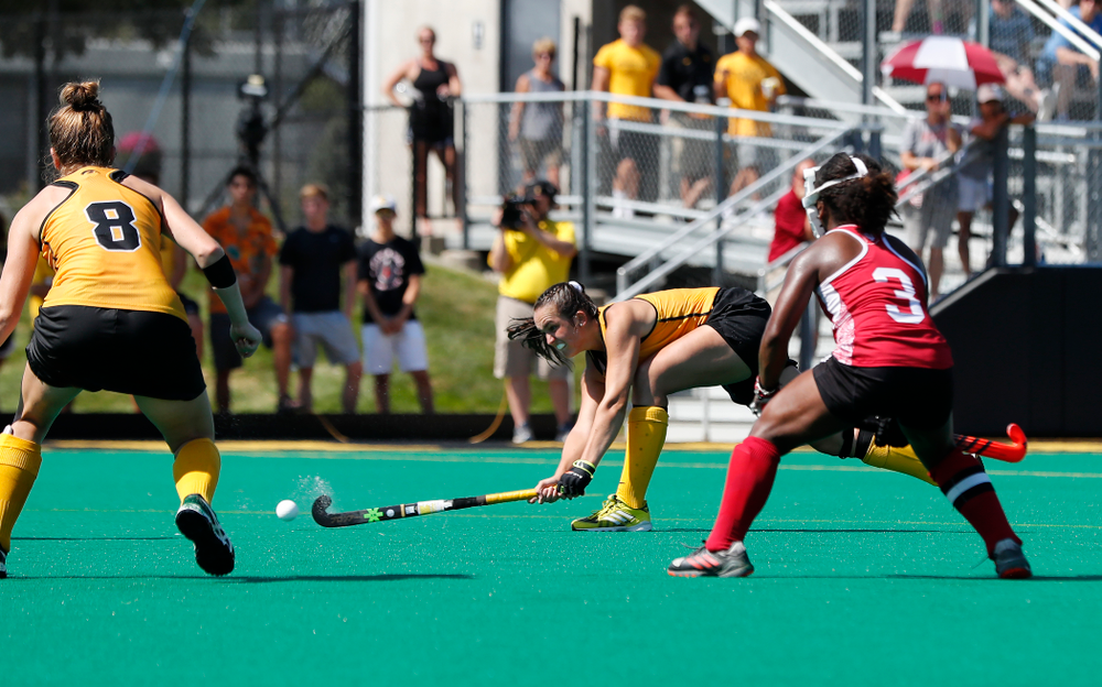 Iowa Hawkeyes Anthe Nijziel (6) scores against Indiana Sunday, September 16, 2018 at Grant Field. (Brian Ray/hawkeyesports.com)