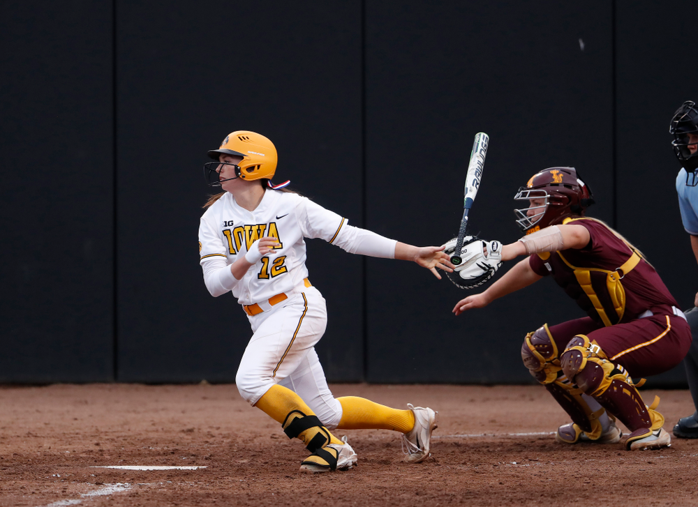 Iowa Hawkeyes catcher Angela Schmiederer (12) against the Minnesota Golden Gophers Thursday, April 12, 2018 at Bob Pearl Field. (Brian Ray/hawkeyesports.com)