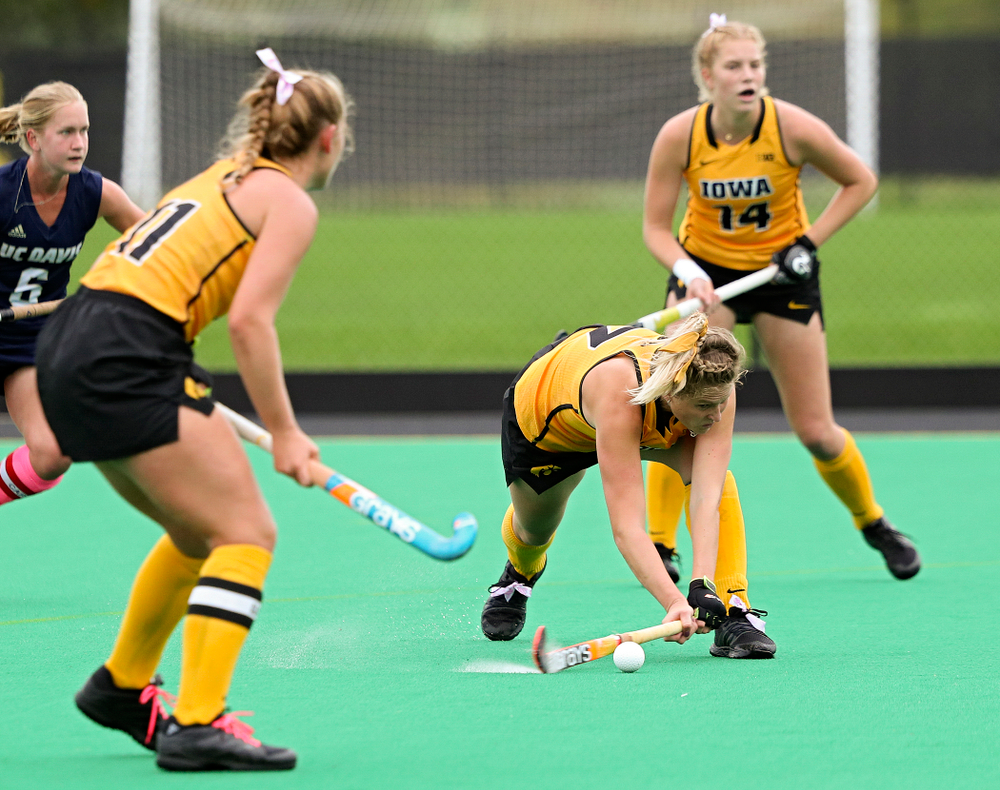 Iowa’s Ellie Holley (7) passes during the first quarter of their game against UC Davis at Grant Field in Iowa City on Sunday, Oct 6, 2019. (Stephen Mally/hawkeyesports.com)