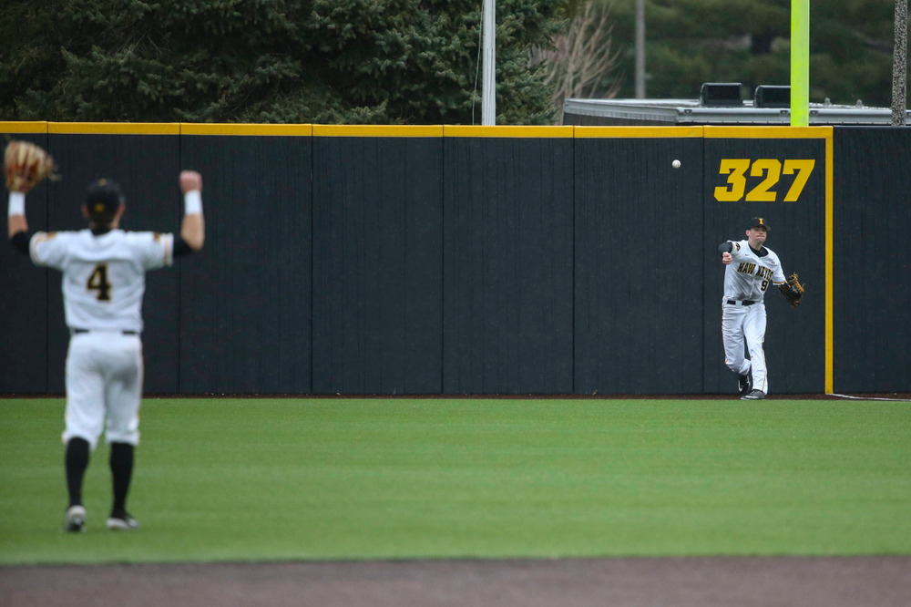 Iowa outfielder Ben Norman at game 1 vs Illinois on Friday, March 29, 2019 at Duane Banks Field. (Lily Smith/hawkeyesports.com)