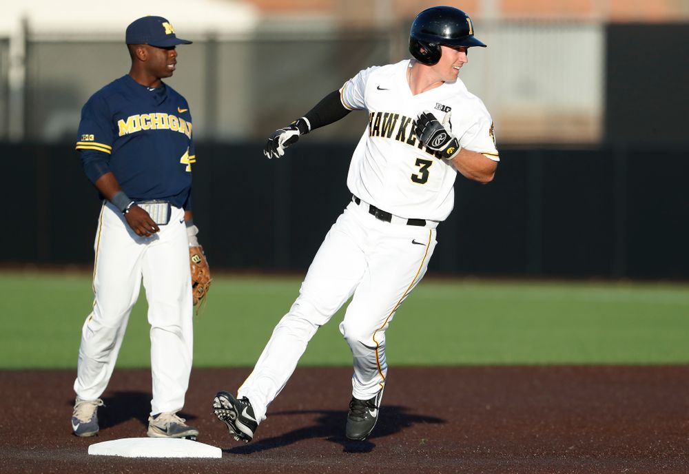 Iowa Hawkeyes infielder Matt Hoeg (3) against the Michigan Wolverines Friday, April 27, 2018 at Duane Banks Field in Iowa City. (Brian Ray/hawkeyesports.com)