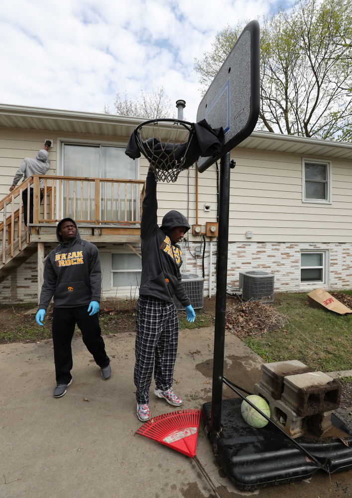 Members of the Hawkeye Football team volunteer at United Action for Youth during the annual Iowa Athletics Day of Caring Sunday, April 28, 2019 in Iowa City. (Brian Ray/hawkeyesports.com)