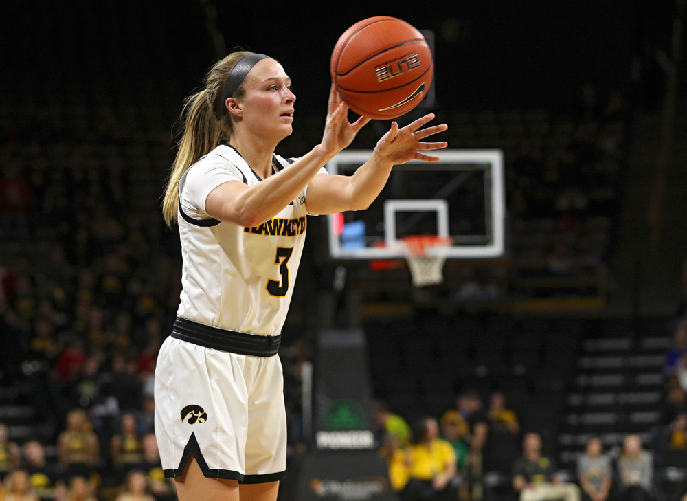 Iowa Hawkeyes guard Makenzie Meyer (3) passes the ball during the third quarter of their game at Carver-Hawkeye Arena in Iowa City on Saturday, December 21, 2019. (Stephen Mally/hawkeyesports.com)