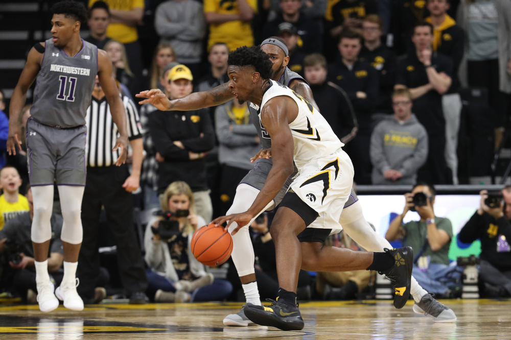 Iowa Hawkeyes forward Tyler Cook (25) against the Northwestern Wildcats Sunday, February 10, 2019 at Carver-Hawkeye Arena. (Brian Ray/hawkeyesports.com)