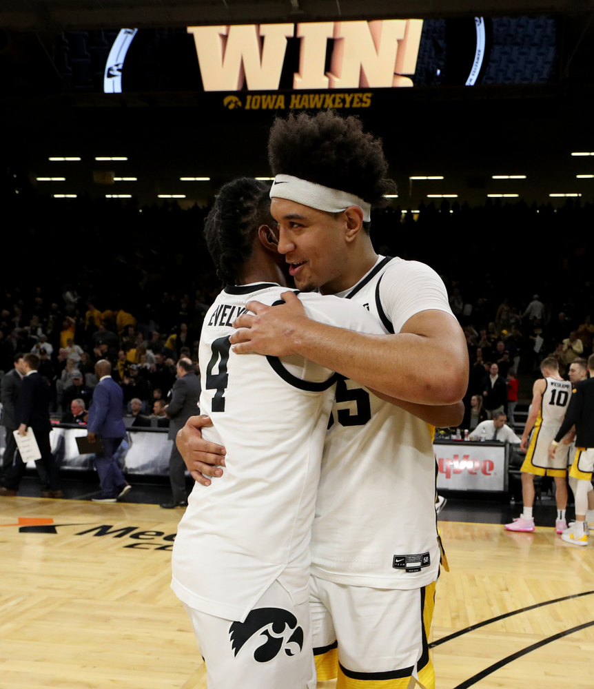 Iowa Hawkeyes guard Bakari Evelyn (4) and forward Cordell Pemsl (35) against the Ohio State Buckeyes Thursday, February 20, 2020 at Carver-Hawkeye Arena. (Brian Ray/hawkeyesports.com)