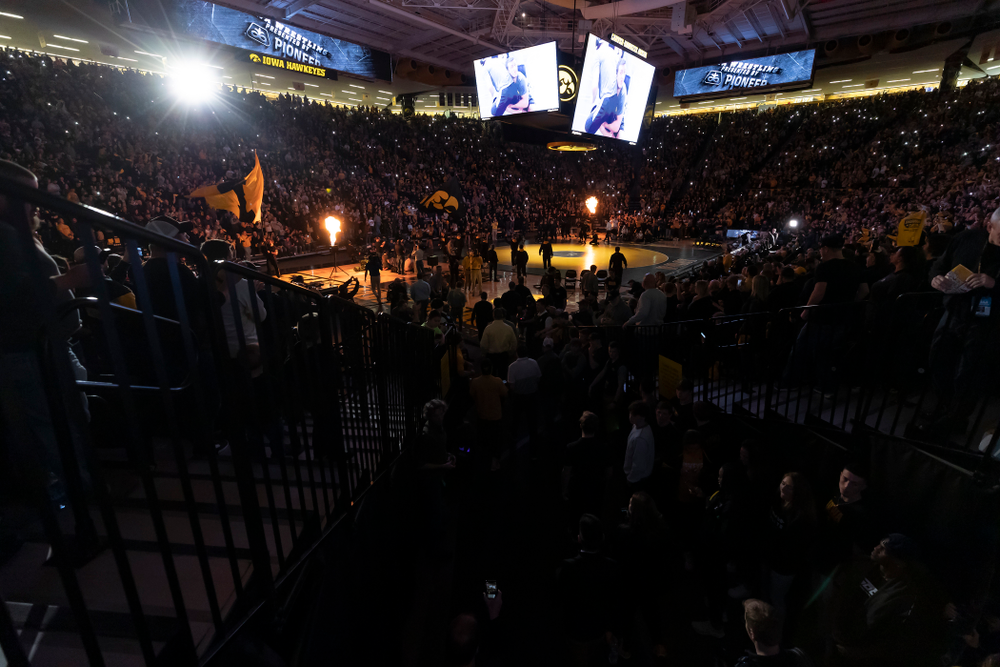The Iowa Hawkeyes against Penn State Friday, January 31, 2020 at Carver-Hawkeye Arena. Warner won the match 4-2. (Brian Ray/hawkeyesports.com)