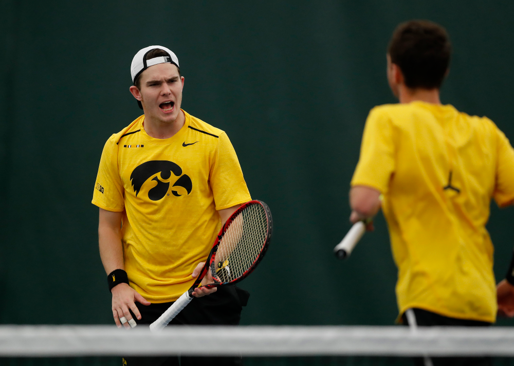 Jonas Larsen and Kareem Allaf play a doubles match against the Illinois Fighting Illini Saturday, March 31, 2018 at Hawkeye Tennis and Recreation Center. (Brian Ray/hawkeyesports.com)