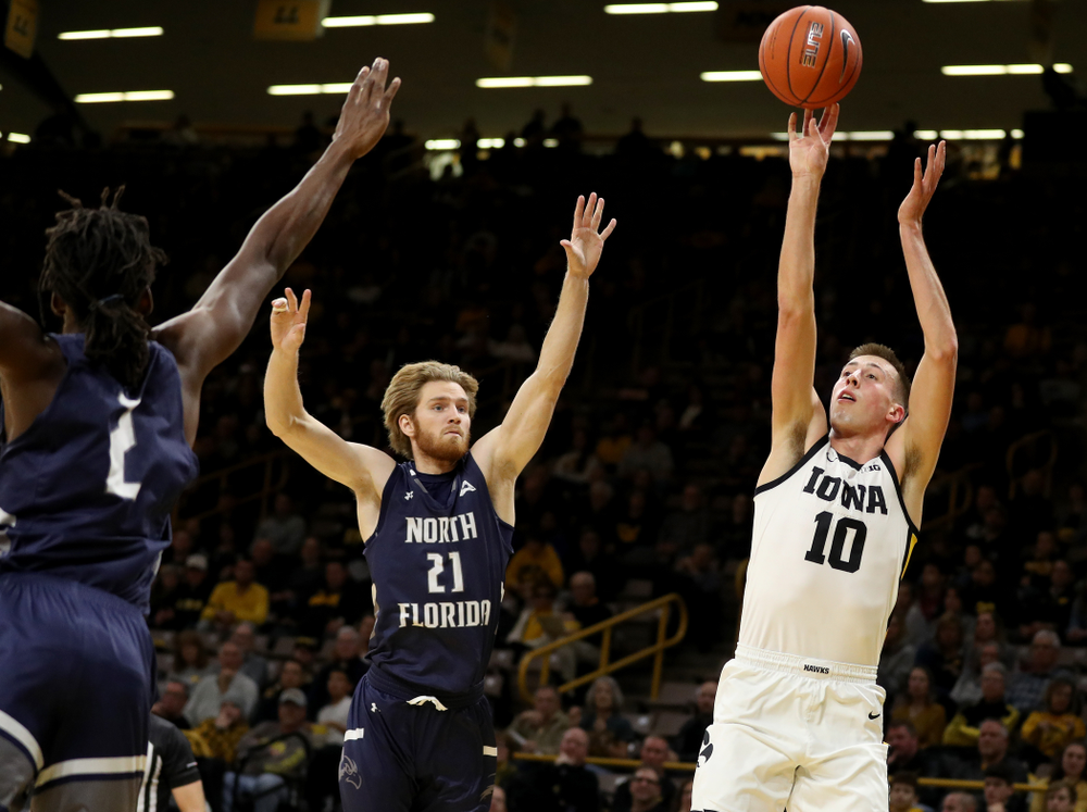 Iowa Hawkeyes guard Joe Wieskamp (10) against North Florida Thursday, November 21, 2019 at Carver-Hawkeye Arena. (Brian Ray/hawkeyesports.com)