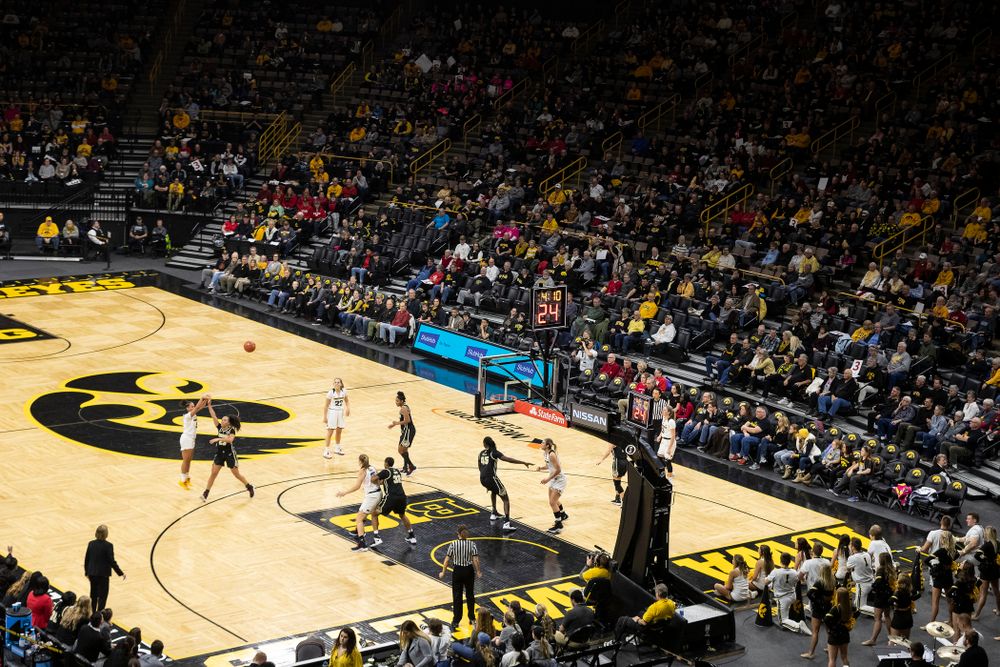 The Iowa Hawkeyes against the Purdue Boilermakers Sunday, January 27, 2019 at Carver-Hawkeye Arena. (Brian Ray/hawkeyesports.com)