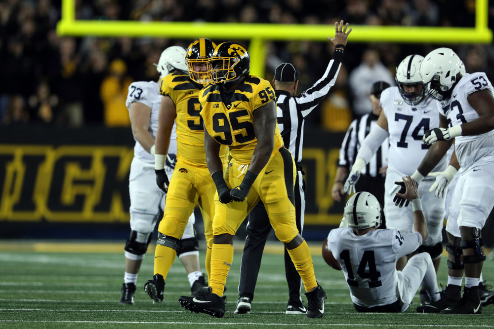 Iowa Hawkeyes defensive lineman Cedrick Lattimore (95) against the Penn State Nittany Lions Saturday, October 12, 2019 at Kinnick Stadium. (Brian Ray/hawkeyesports.com)