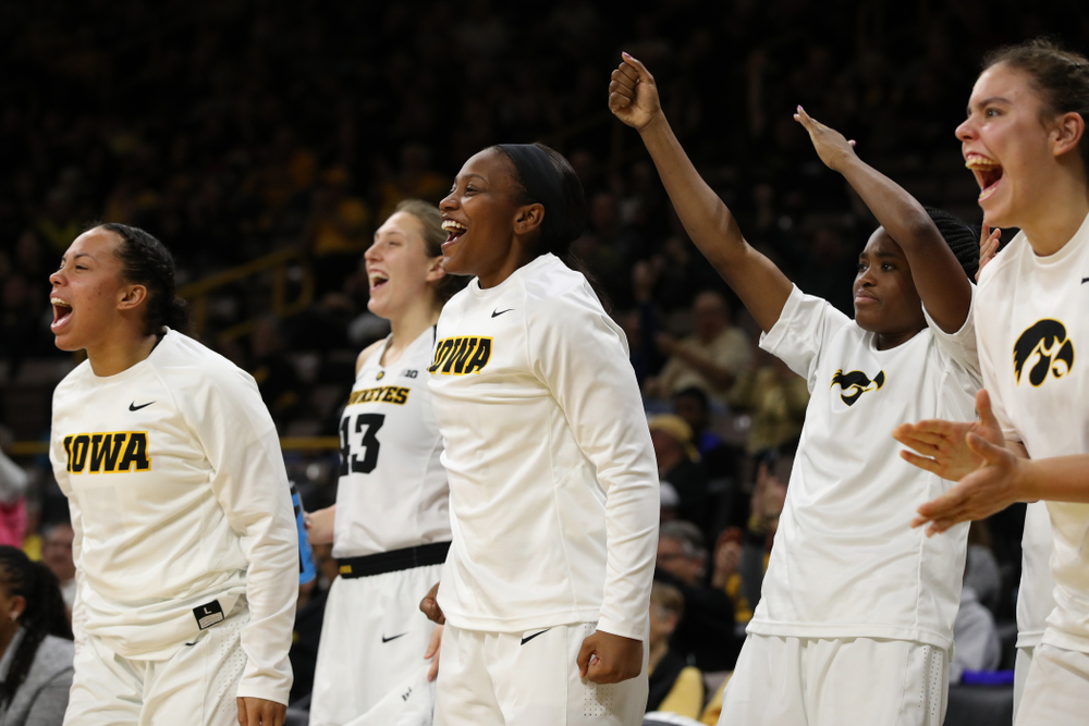 Iowa Hawkeyes guard Zion Sanders (24) against the Wisconsin Badgers Monday, January 7, 2019 at Carver-Hawkeye Arena. (Brian Ray/hawkeyesports.com)