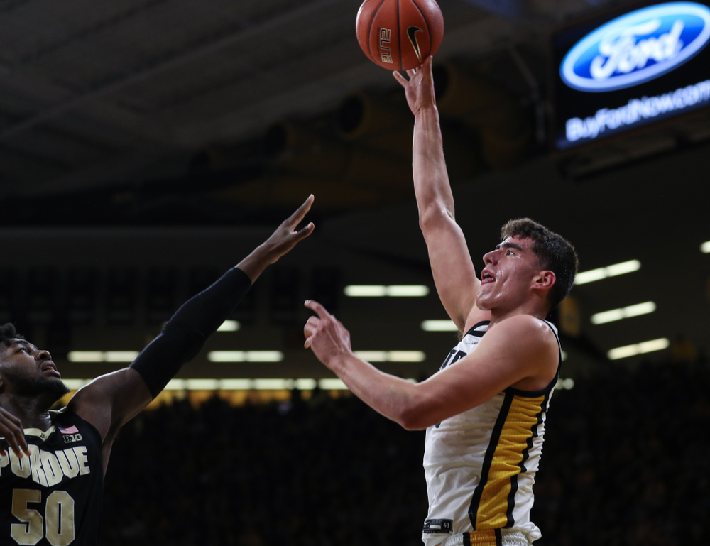 Iowa Hawkeyes forward Luka Garza (55) against the Purdue Boilermakers Tuesday, March 3, 2020 at Carver-Hawkeye Arena. (Brian Ray/hawkeyesports.com)