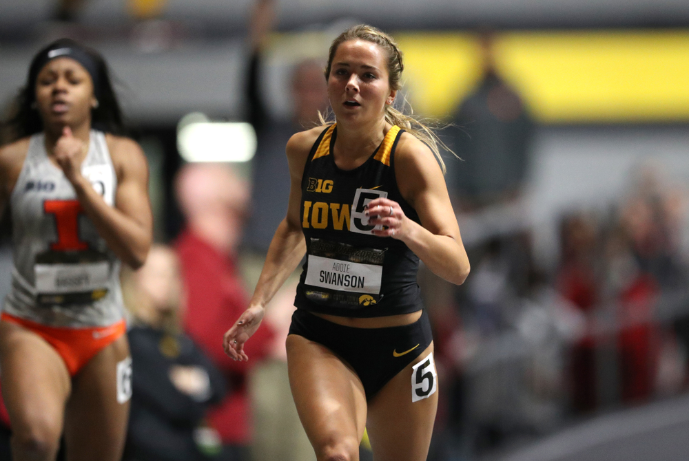 Iowa's Addie Swanson runs the 200-meters during the 2019 Larry Wieczorek Invitational Friday, January 18, 2019 at the Hawkeye Tennis and Recreation Center. (Brian Ray/hawkeyesports.com)