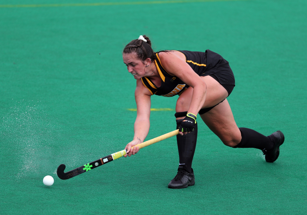 Iowa Hawkeyes defenseman Anthe Nijziel (6) against the Duke Blue Devils Sunday, September 15, 2019 at Grant Field. (Brian Ray/hawkeyesports.com)