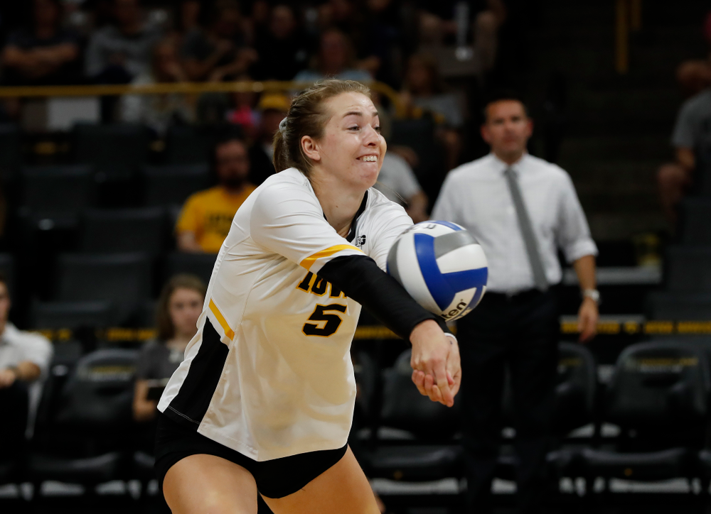 Iowa Hawkeyes outside hitter Meghan Buzzerio (5) against the Michigan Wolverines Sunday, September 23, 2018 at Carver-Hawkeye Arena. (Brian Ray/hawkeyesports.com)