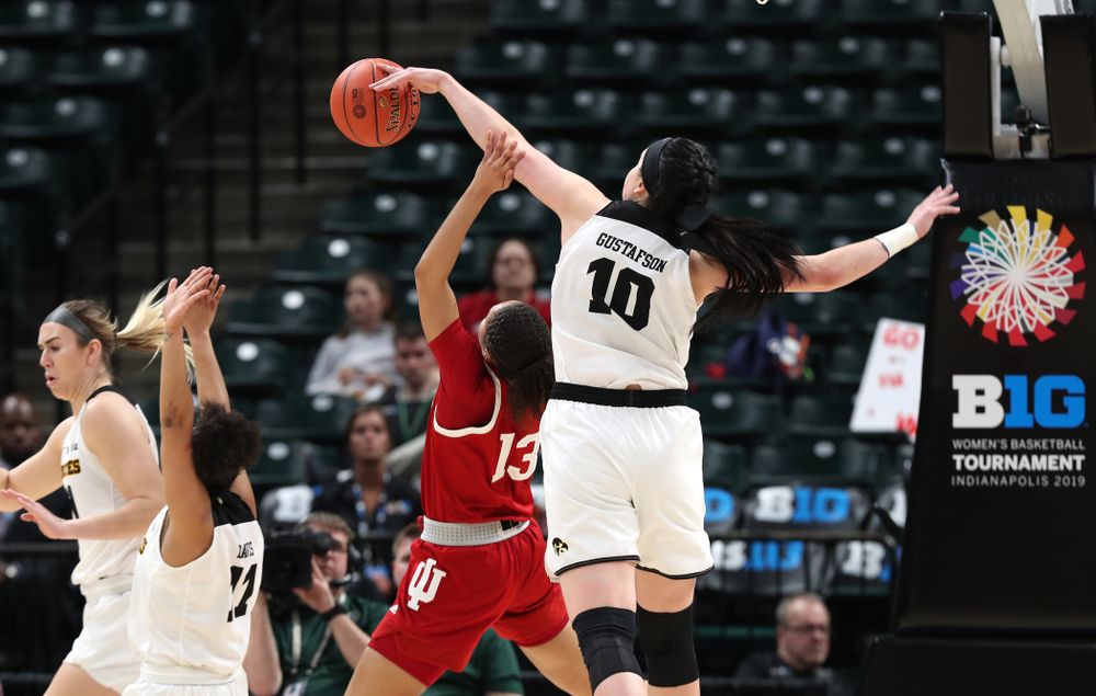 Iowa Hawkeyes forward Megan Gustafson (10) against the Indiana Hoosiers in the quarterfinals of the Big Ten Tournament Friday, March 8, 2019 at Bankers Life Fieldhouse in Indianapolis, Ind. (Brian Ray/hawkeyesports.com)