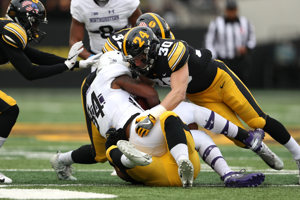 Iowa Hawkeyes defensive back Jake Gervase (30) against the Northwestern Wildcats Saturday, November 10, 2018 at Kinnick Stadium. (Brian Ray/hawkeyesports.com)