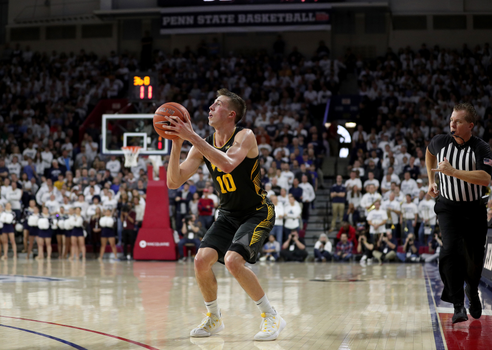 Mbb Iowa Vs Penn State At The Palestra University Of Iowa Athletics