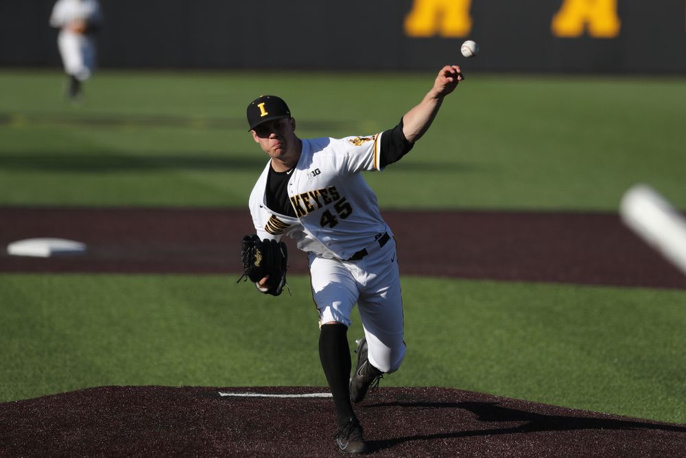 Iowa Hawkeyes Kyle Shimp (45) against the Nebraska Cornhuskers Saturday, April 20, 2019 at Duane Banks Field. (Brian Ray/hawkeyesports.com)
