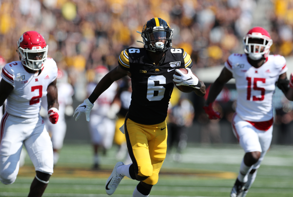 Iowa Hawkeyes wide receiver Ihmir Smith-Marsette (6) scores a touchdown against the Rutgers Scarlet Knights Saturday, September 7, 2019 at Kinnick Stadium. (Brian Ray/hawkeyesports.com)