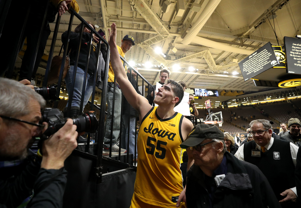 Iowa Hawkeyes forward Luka Garza (55) against the Rutgers Scarlet Knights Wednesday, January 22, 2020 at Carver-Hawkeye Arena. (Brian Ray/hawkeyesports.com)