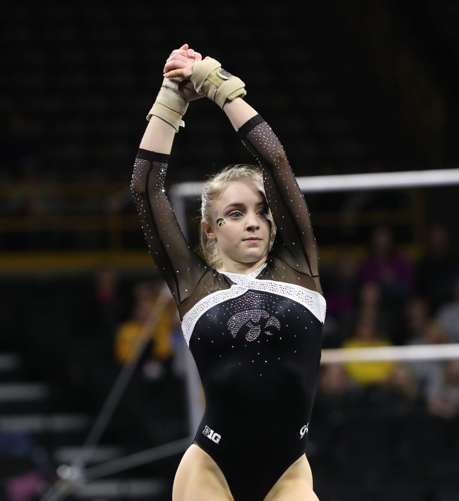 Iowa's Lauren Guerin competes on the floor against the Rutgers Scarlet Knights Saturday, January 26, 2019 at Carver-Hawkeye Arena. (Brian Ray/hawkeyesports.com)