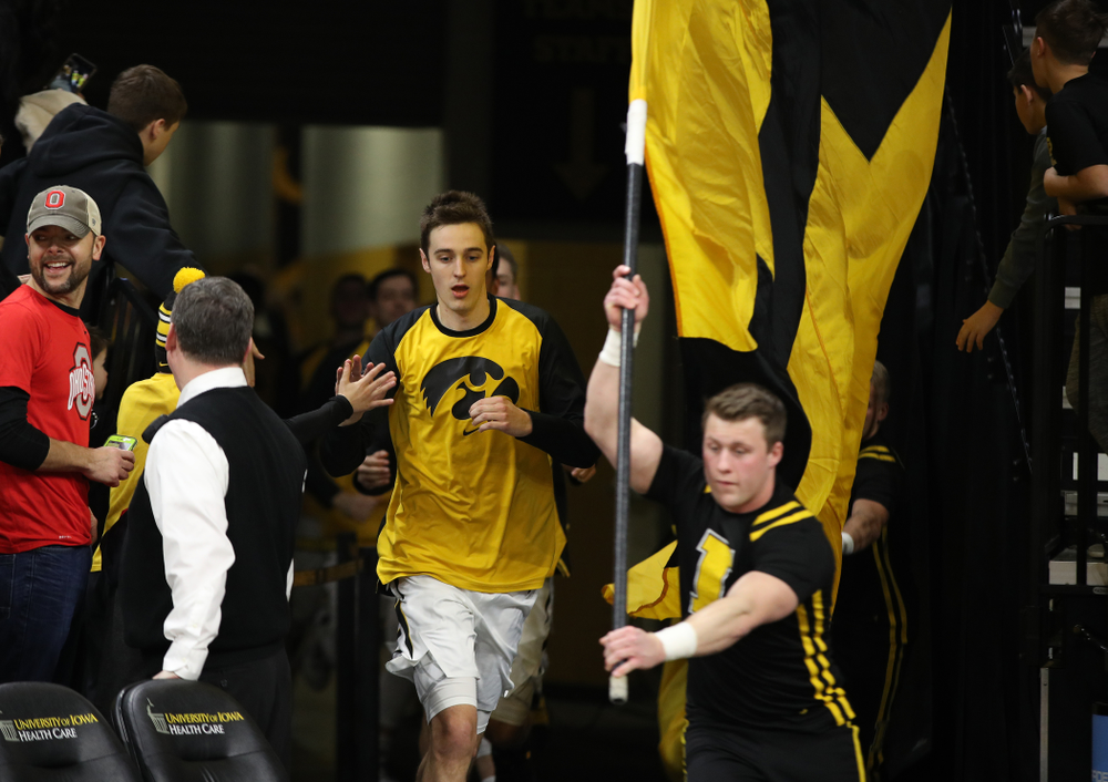 Iowa Hawkeyes forward Nicholas Baer (51) against the Ohio State Buckeyes Saturday, January 12, 2019 at Carver-Hawkeye Arena. (Brian Ray/hawkeyesports.com)