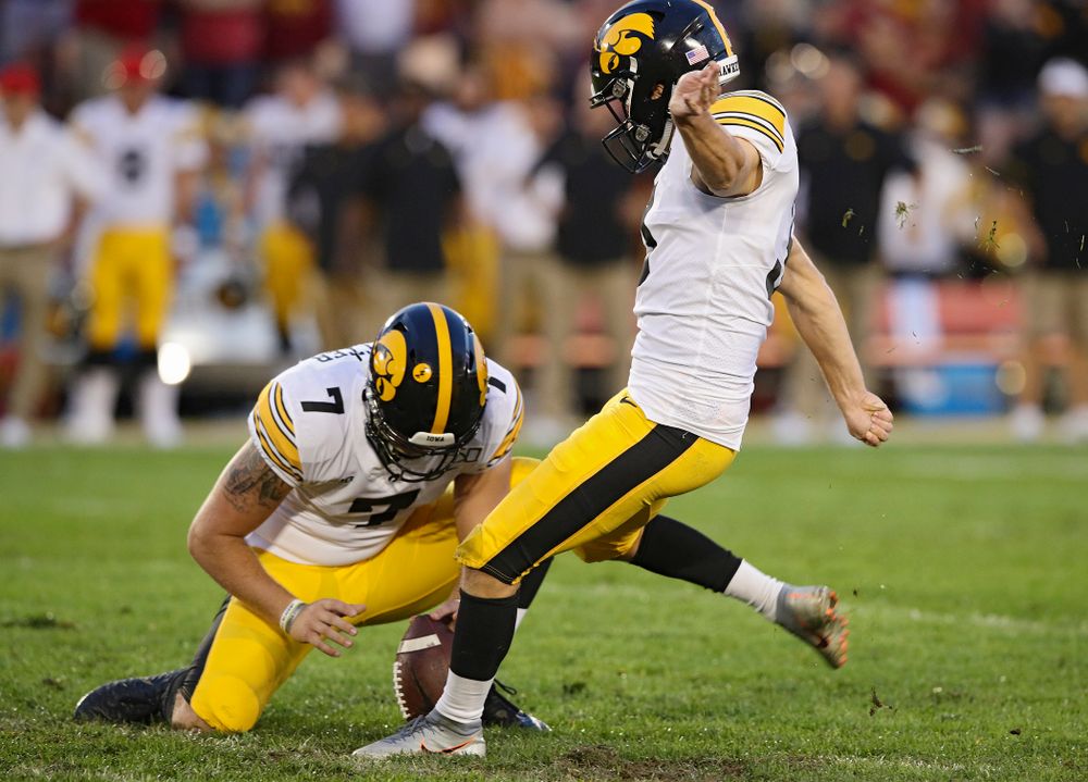 Iowa Hawkeyes place kicker Keith Duncan (3) makes a field goal from the hold of punter Colten Rastetter (7) during the second quarter of their Iowa Corn Cy-Hawk Series game at Jack Trice Stadium in Ames on Saturday, Sep 14, 2019. (Stephen Mally/hawkeyesports.com)