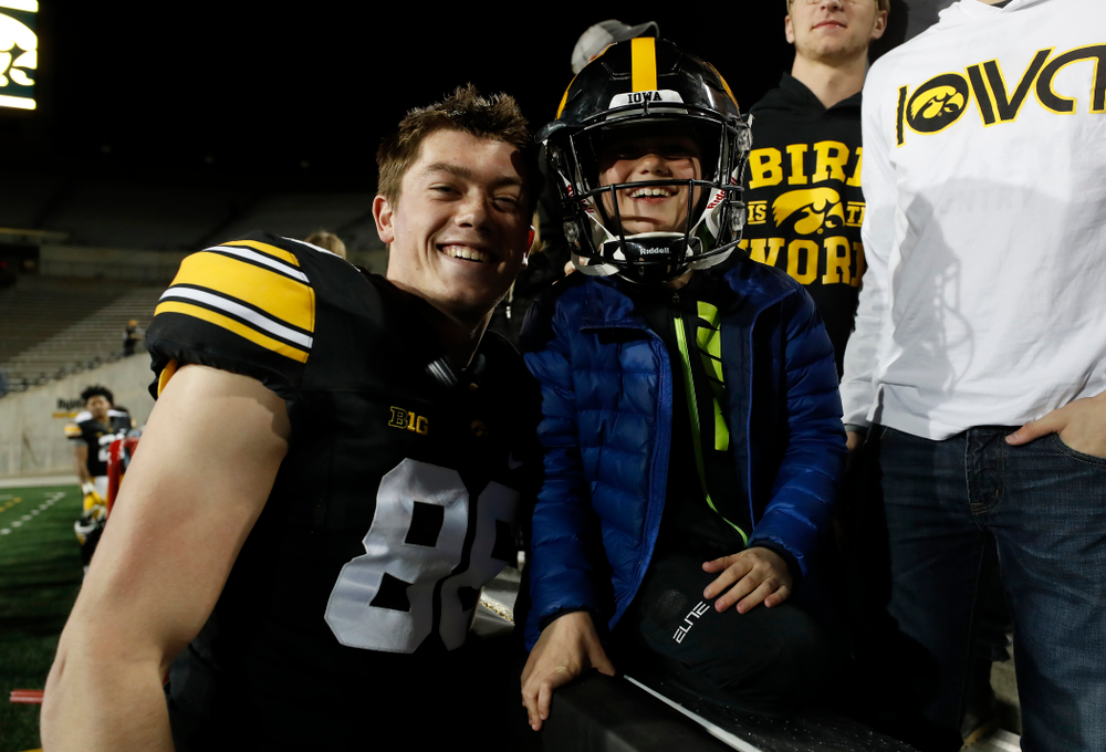 Iowa Hawkeyes tight end Jacob Coons (88) during their final spring practice Friday, April 20, 2018 at Kinnick Stadium. (Brian Ray/hawkeyesports.com)