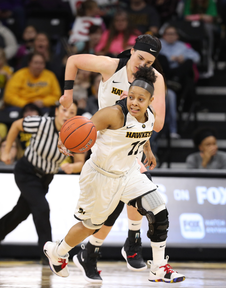 Iowa Hawkeyes guard Tania Davis (11) against the Purdue Boilermakers Sunday, January 27, 2019 at Carver-Hawkeye Arena. (Brian Ray/hawkeyesports.com)