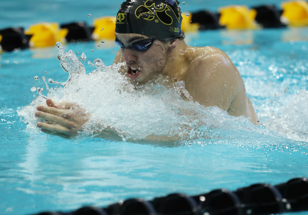 Iowa's Weston Credit swims the 200 yard Individual Medley Thursday, November 15, 2018 during the 2018 Hawkeye Invitational at the Campus Recreation and Wellness Center. (Brian Ray/hawkeyesports.com)