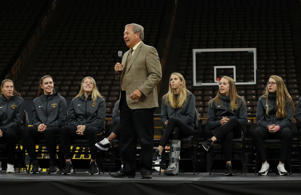 University of Iowa President Bruce Harreld speaks during the Iowa WomenÕs Basketball Celebr-Eight event Wednesday, April 24, 2019 at Carver-Hawkeye Arena. (Brian Ray/hawkeyesports.com)