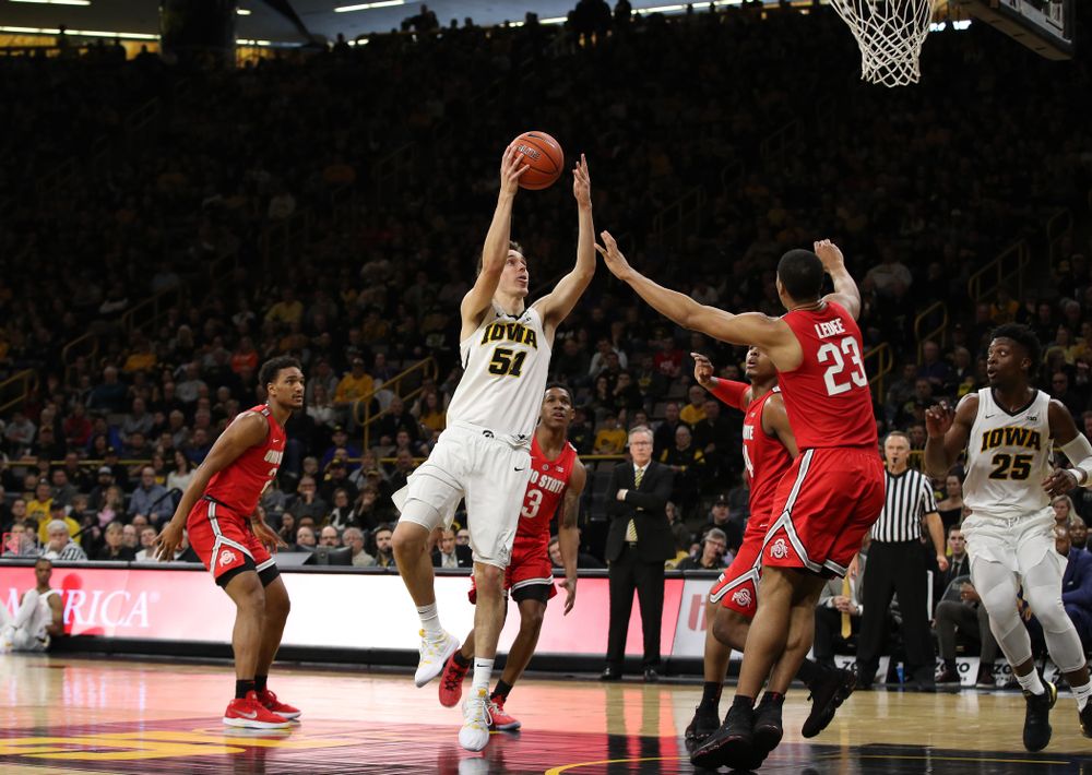Iowa Hawkeyes forward Nicholas Baer (51) against the Ohio State Buckeyes Saturday, January 12, 2019 at Carver-Hawkeye Arena. (Brian Ray/hawkeyesports.com)
