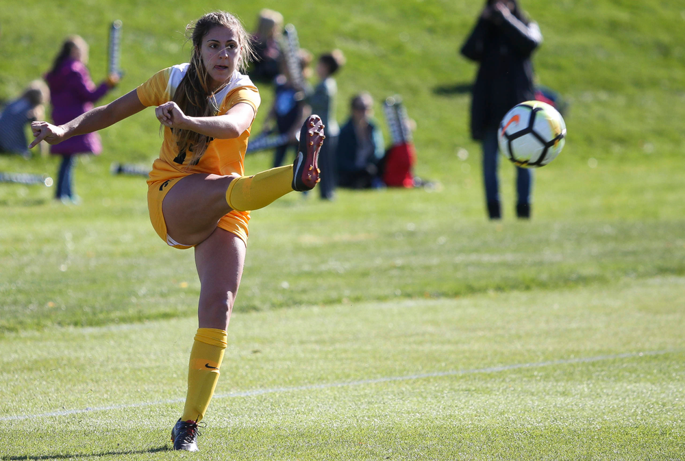 Iowa Hawkeyes defender Hannah Drkulec (17) passes the ball during a game against Northwestern at the Iowa Soccer Complex on October 21, 2018. (Tork Mason/hawkeyesports.com)