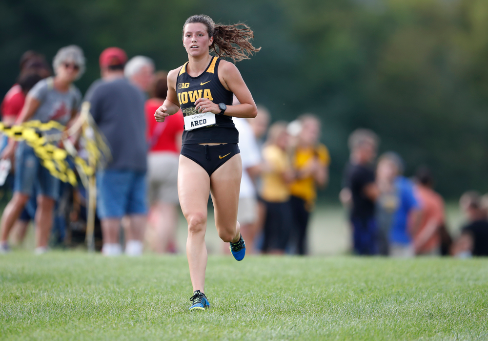 Taylor Arco during the Hawkeye Invitational Friday, August 31, 2018 at the Ashton Cross Country Course. (Brian Ray/hawkeyesports.com)