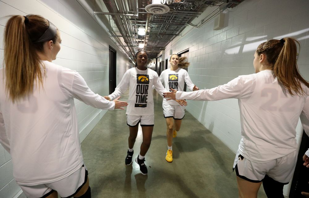 against Ohio State in the quarterfinals of the Big Ten Basketball Tournament Friday, March 6, 2020 at Bankers Life Fieldhouse in Indianapolis. (Brian Ray/hawkeyesports.com)